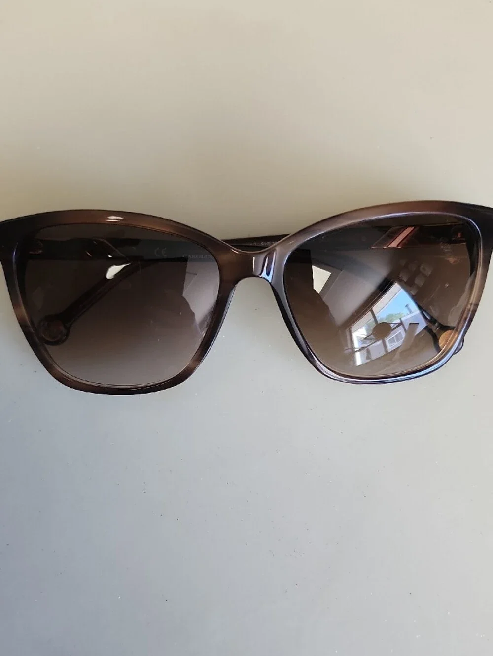 Carolina Herrera Brown Cat-Eye Sunglasses with Brown Lenses